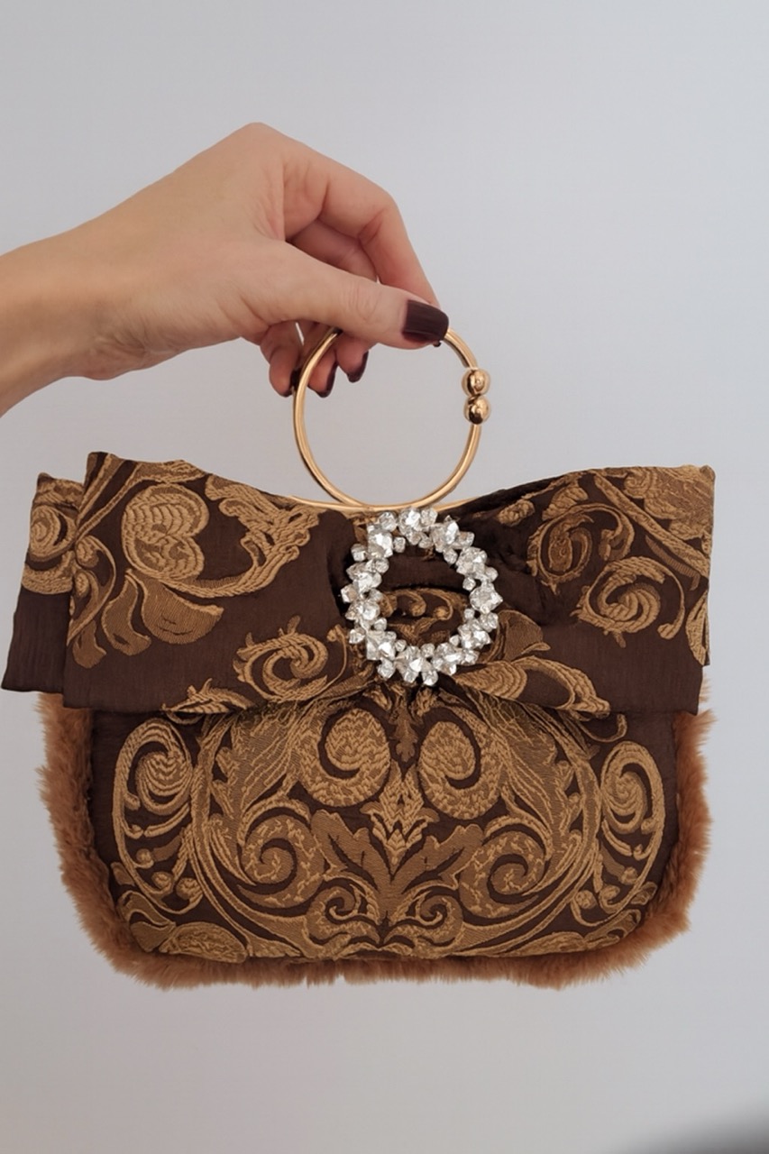 Borsa gioiello in damascato e pelliccia sintetica