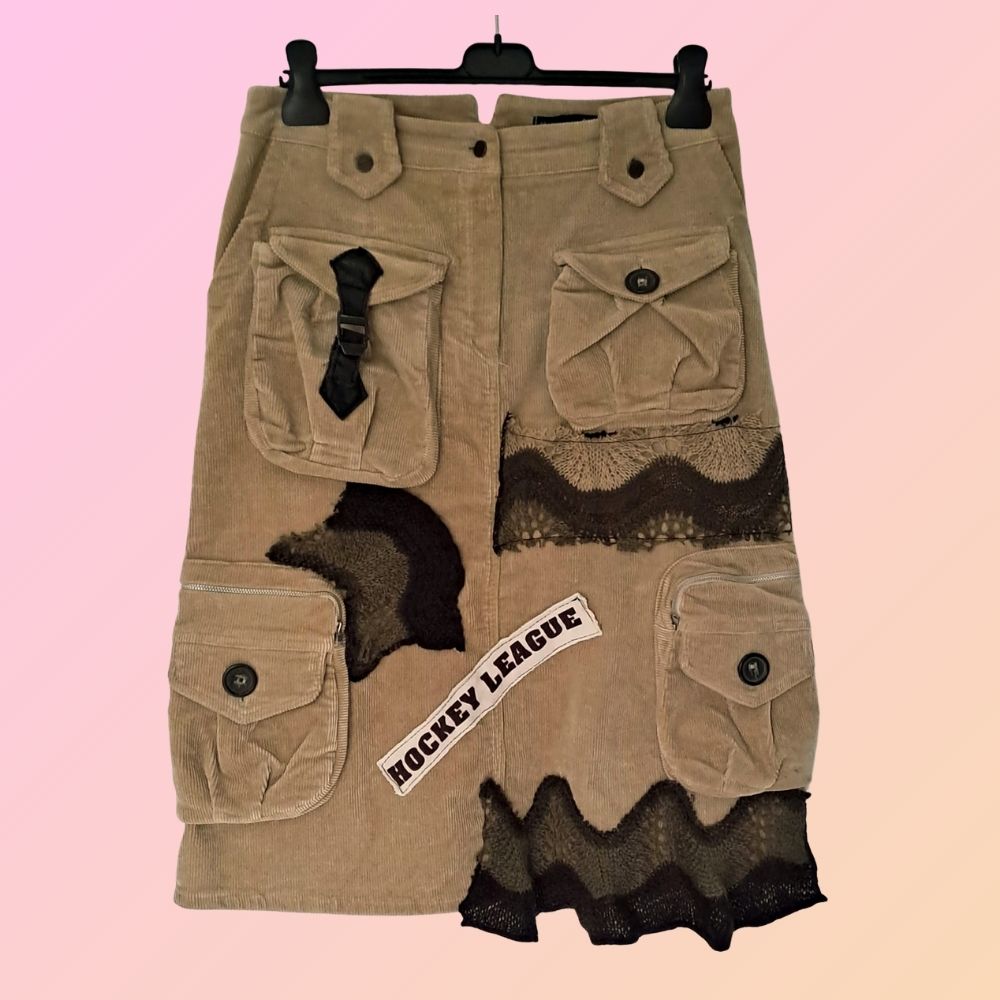 Gonna in velluto beige con inserti handmade - immagine 2