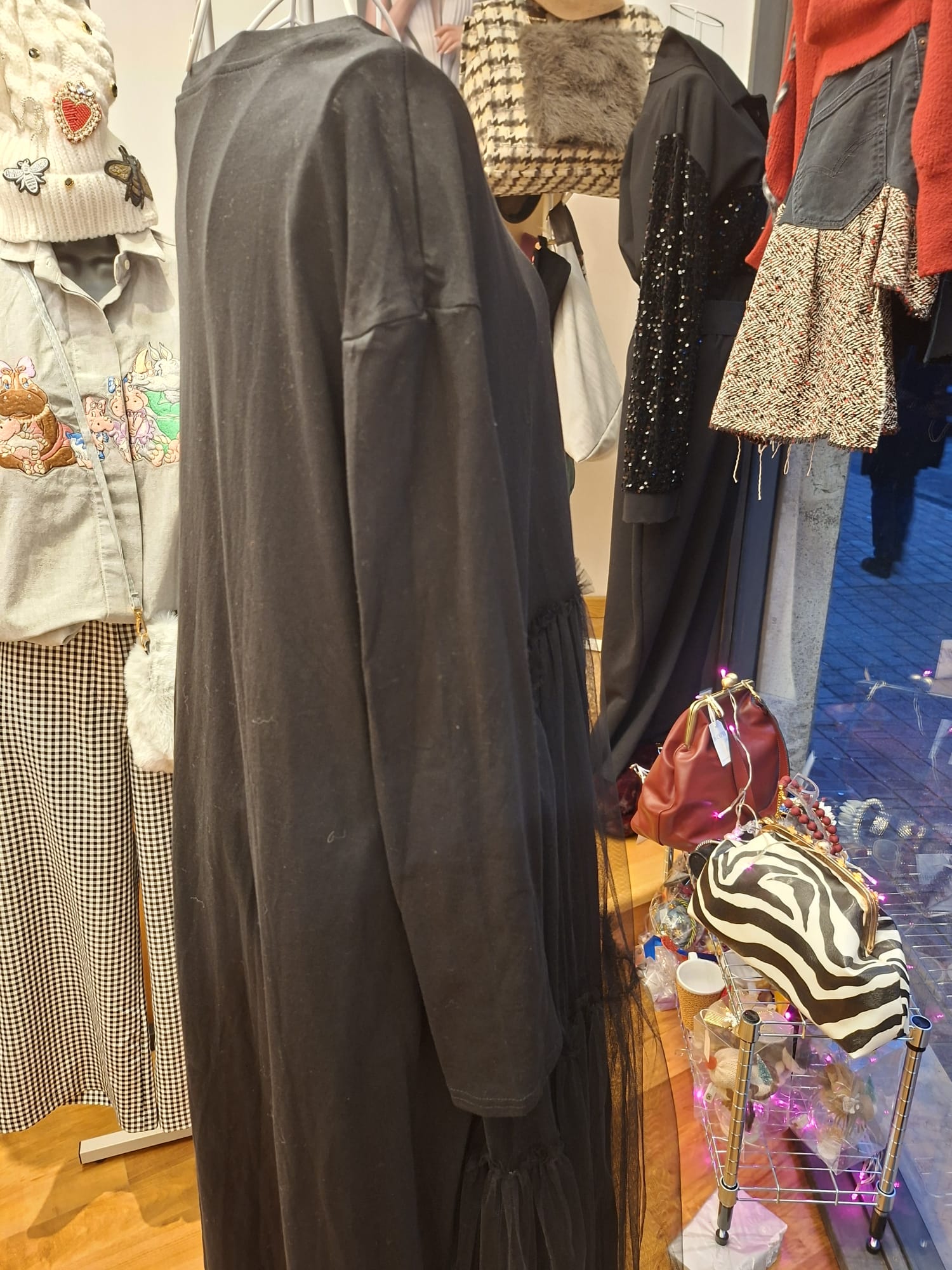 Vestito nero in tulle – Handmade - immagine 5