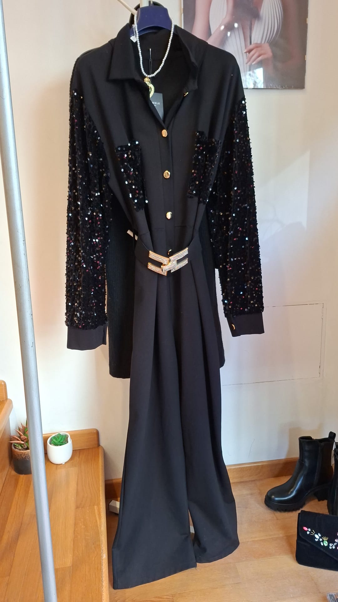 Tuta con Paillettes e Cintura Elasticizzata - immagine 4